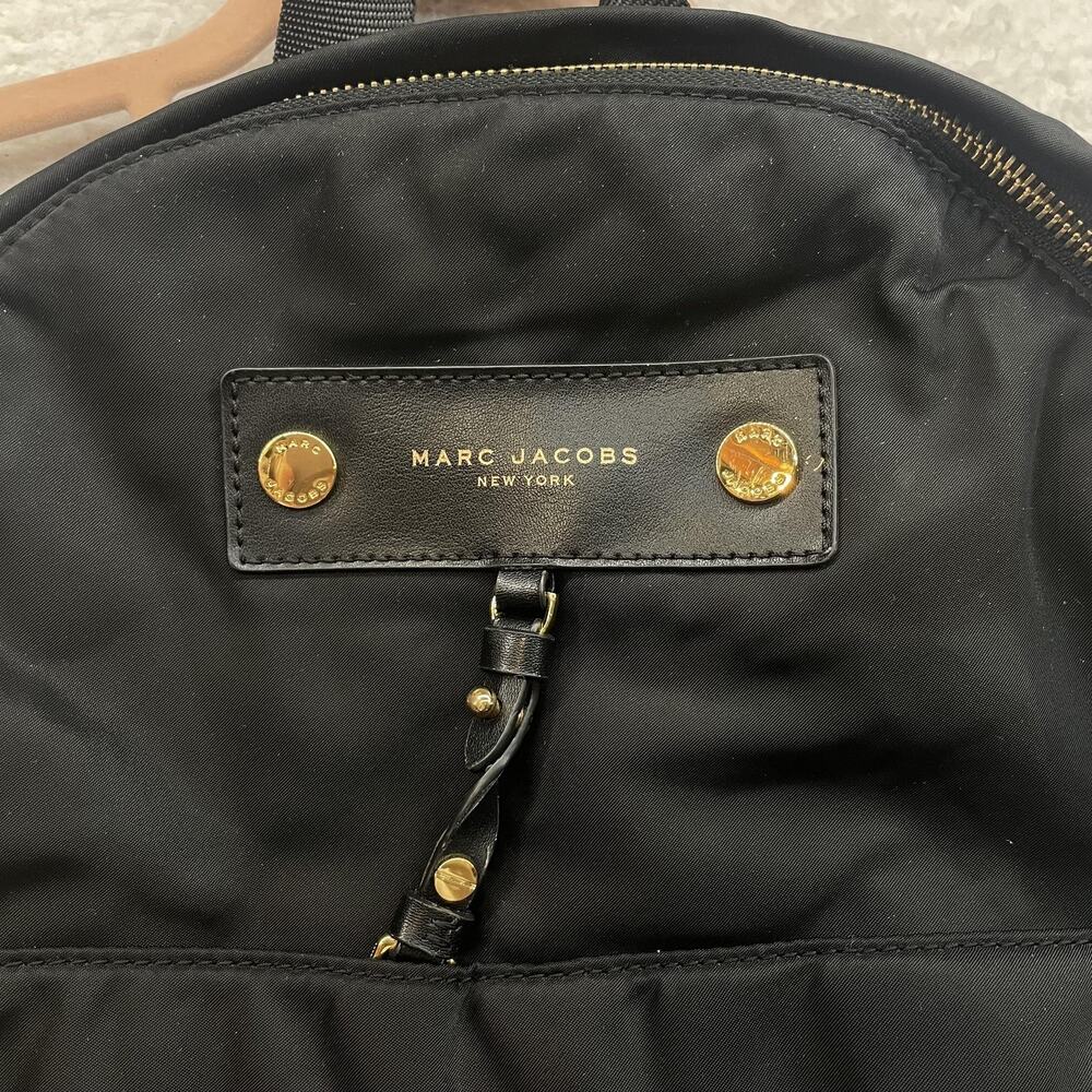 Marc Jacobs Nylon Backpack Black Gold Hardware M0012907 001 Logo Top Zip - Picture 3 of 16